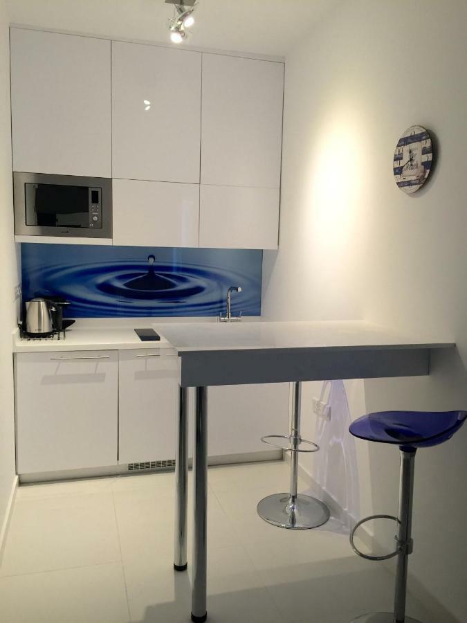 Modern Seaview Beach Studio Limassol Exterior foto